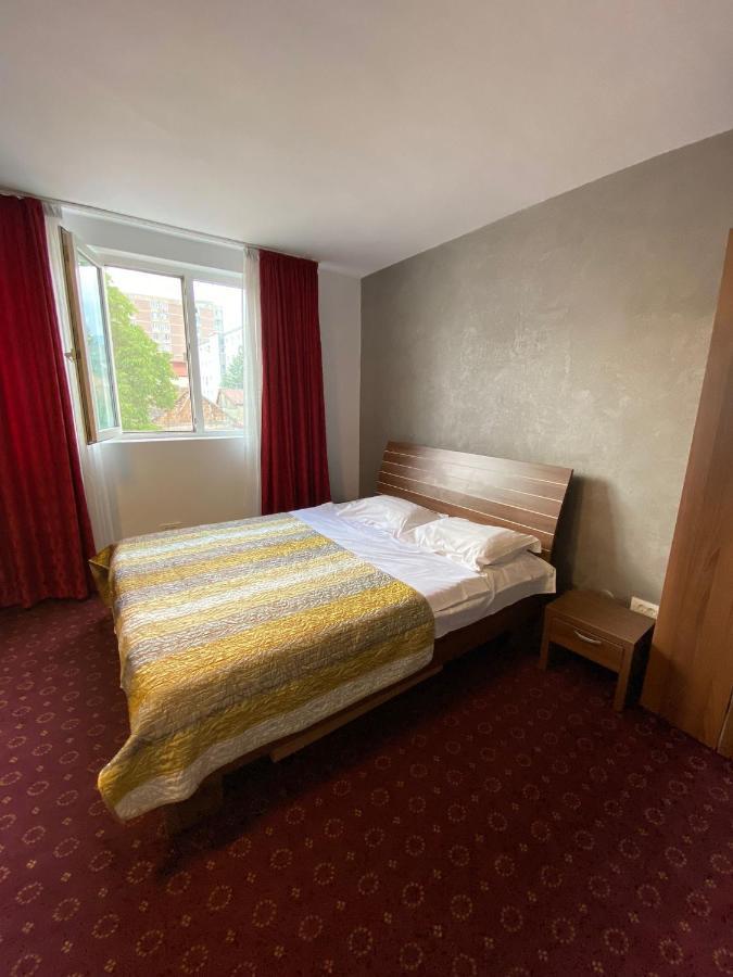 Global Boutique Aparthotel Braşov Eksteriør bilde